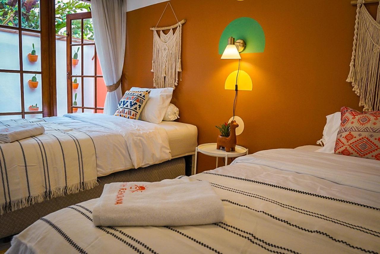Bed and Breakfast Roemah Renjana Bandung Esterno foto