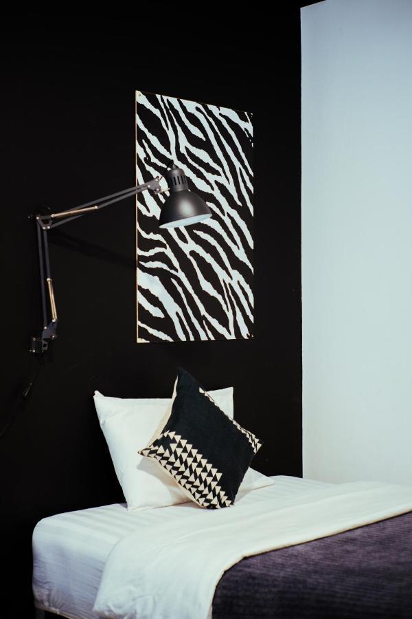 Bed and Breakfast Roemah Renjana Bandung Esterno foto
