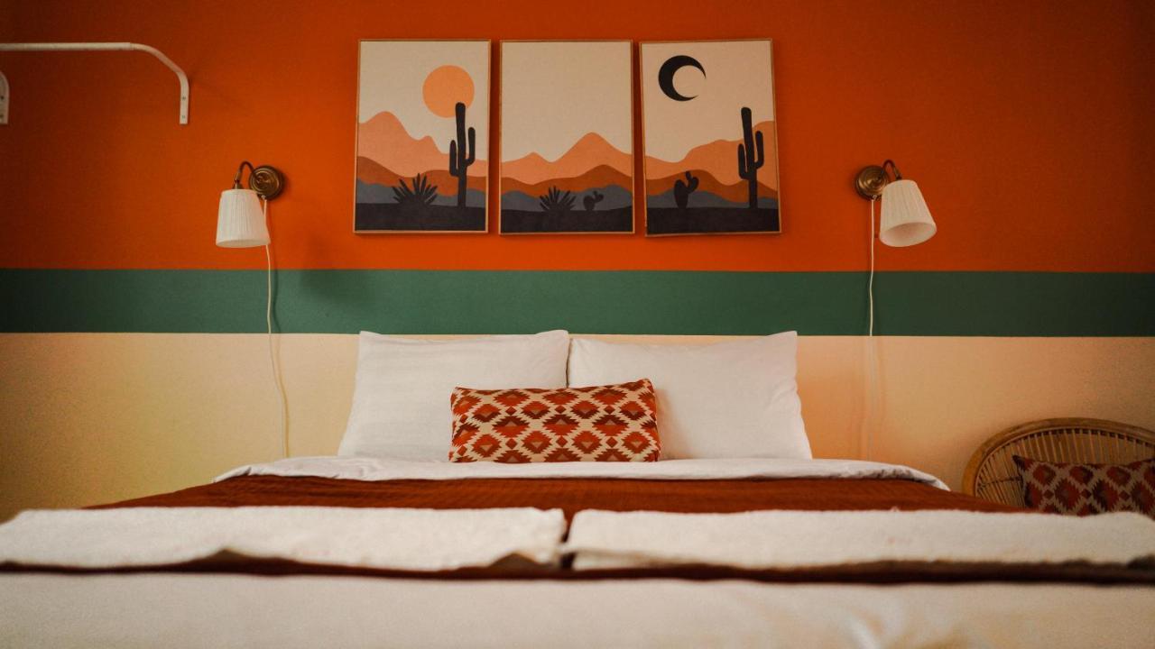 Bed and Breakfast Roemah Renjana Bandung Esterno foto