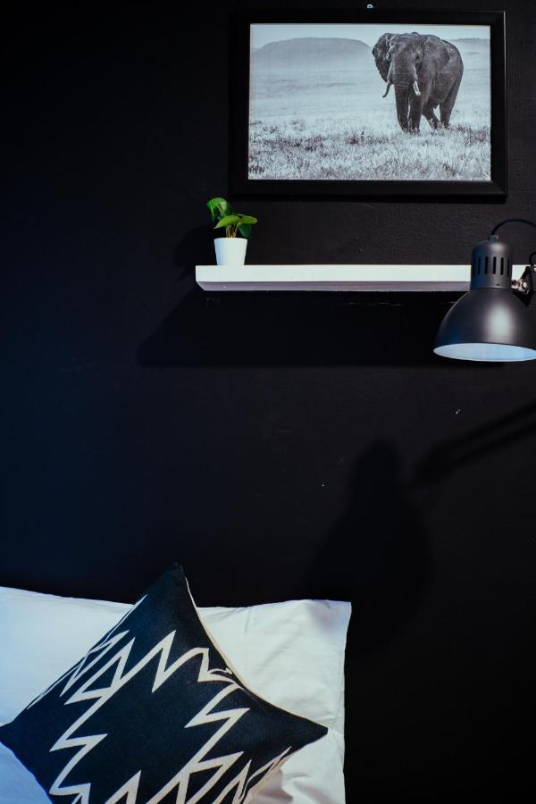 Bed and Breakfast Roemah Renjana Bandung Esterno foto
