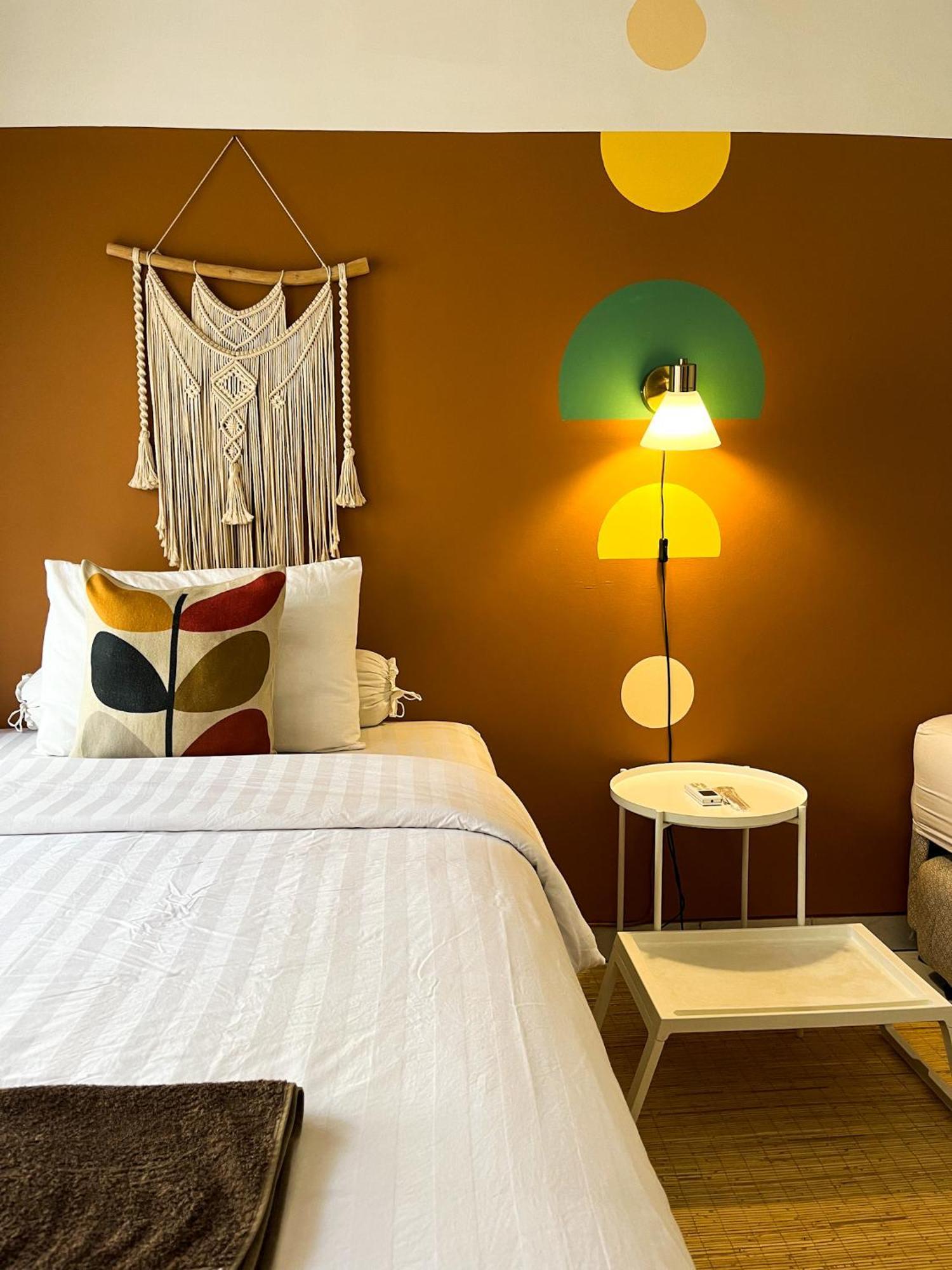 Bed and Breakfast Roemah Renjana Bandung Esterno foto