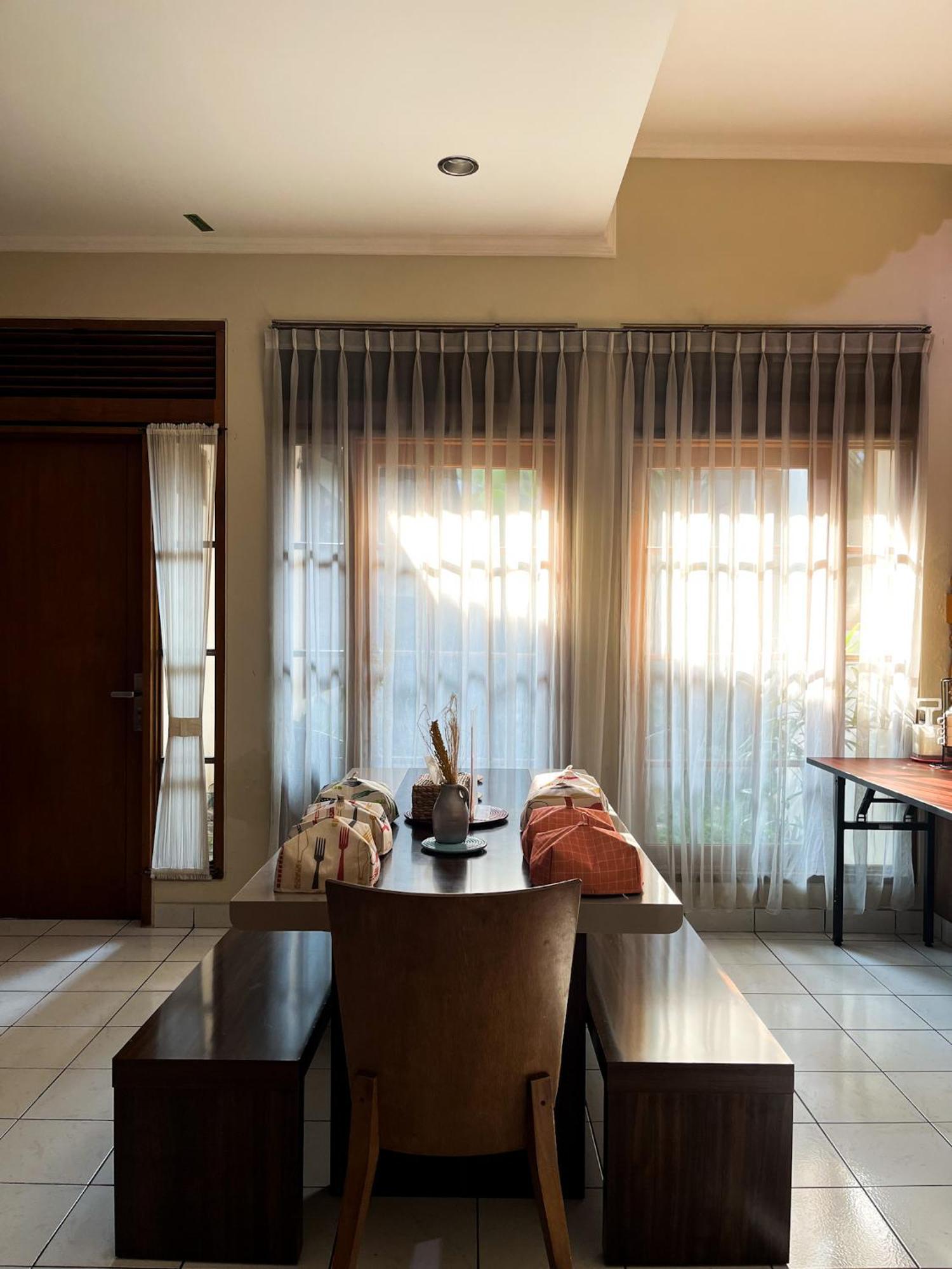 Bed and Breakfast Roemah Renjana Bandung Esterno foto