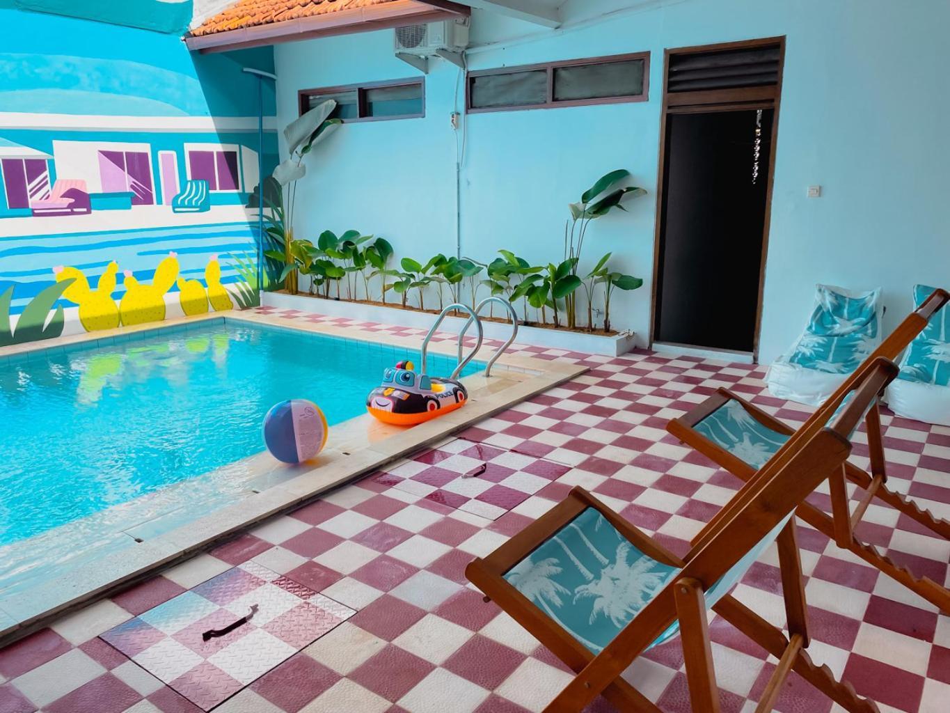 Bed and Breakfast Roemah Renjana Bandung Esterno foto